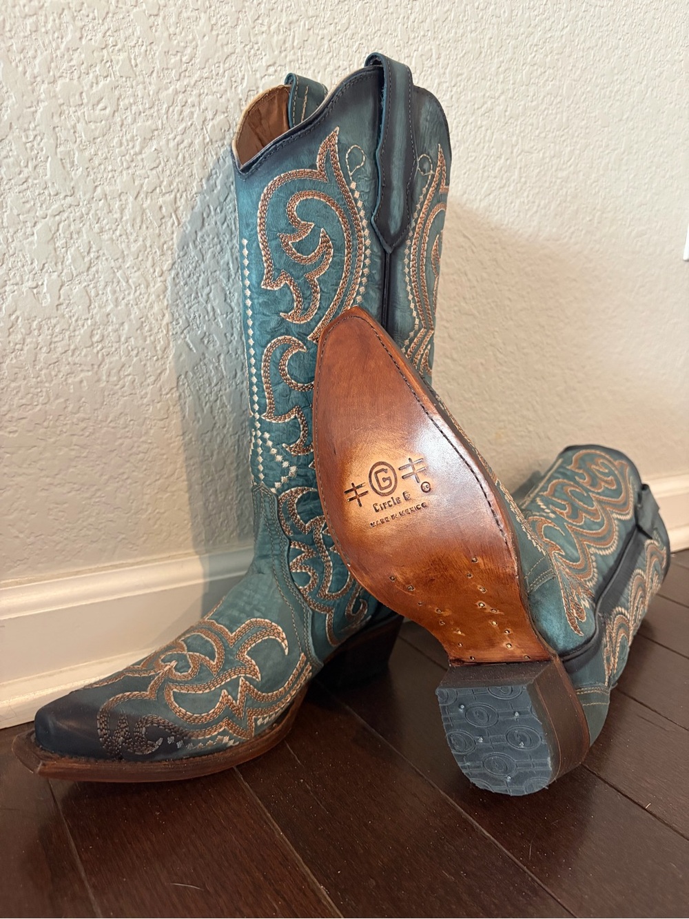 Circle G Blue Leather Western Heeled Boots with Tan Embroidery - Picture 2 of 4